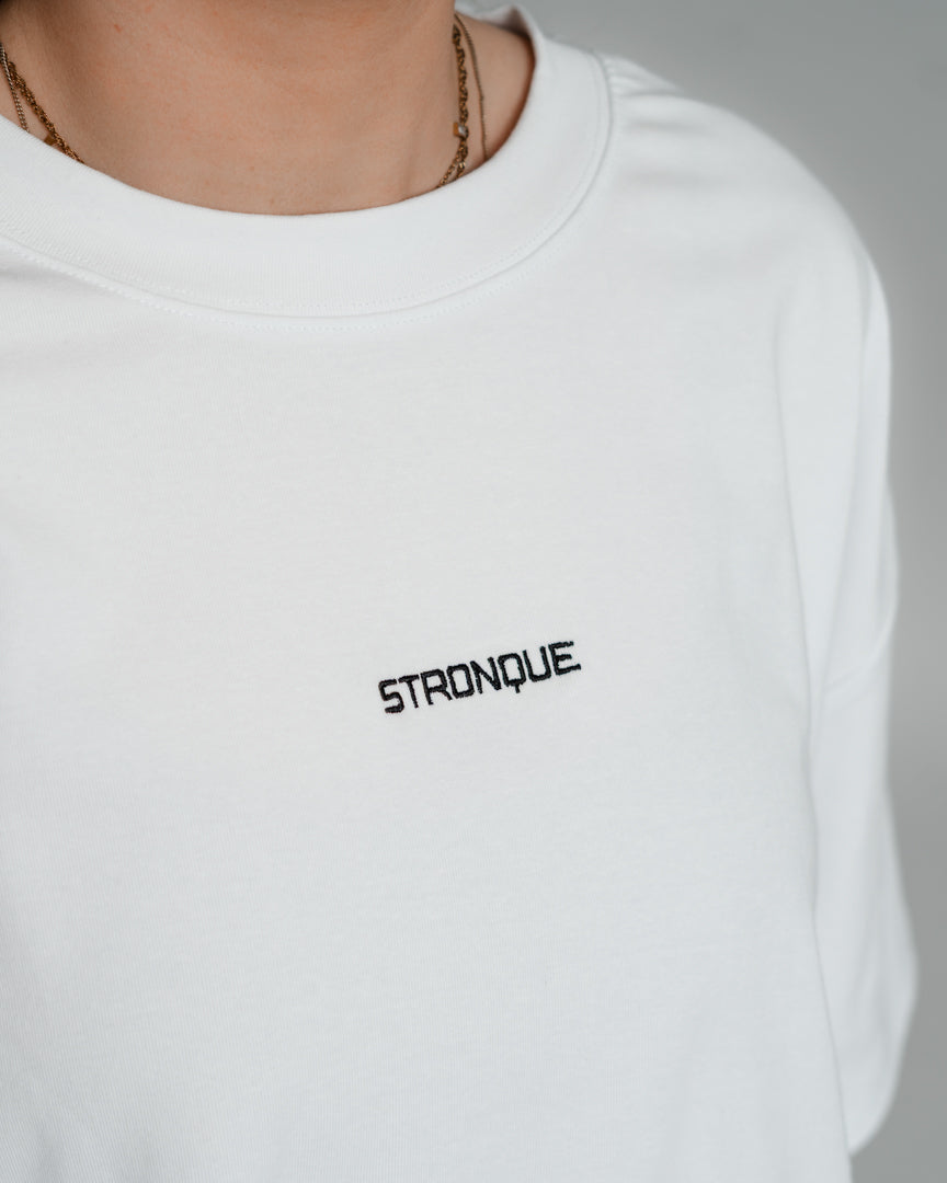 Det ultimative pumpcover – komfort og stil i én T-shirt
Alle elsker et godt pumpcover, og vi har udviklet det, vi mener, er det bedste på markedet.
Let, åndbar og perfekt pasform
Blødt og strækbart materiale sikrer maksimal komfort.
Letvægtsdesign med et "heavy" look giver en flatterende pasform.
Unisex pasform – designet til at klæde alle.
Uanset om du er til styrketræning eller en afslappet hverdagsstil, er denne pumpcover T-shirt skabt til at følge dine bevægelser.