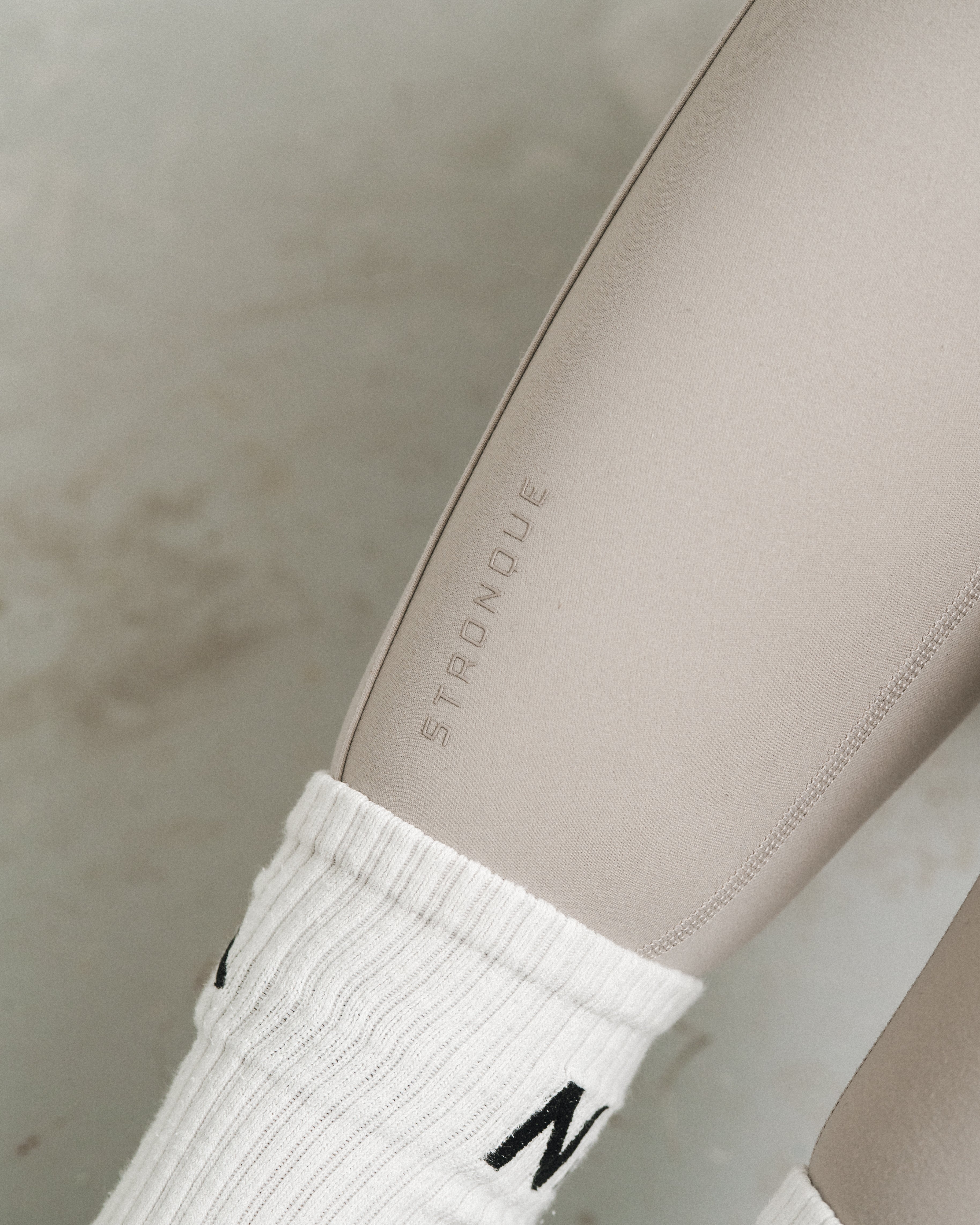 Pure Tights - Mourning Dove